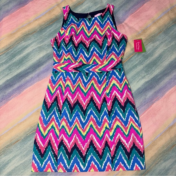 Lilly Pulitzer Hearts Flutter Multicolor Chevron Sleeveless Sheath Dress size - Picture 4 of 9